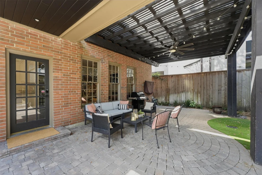 Photo of 3930 Marlowe Street