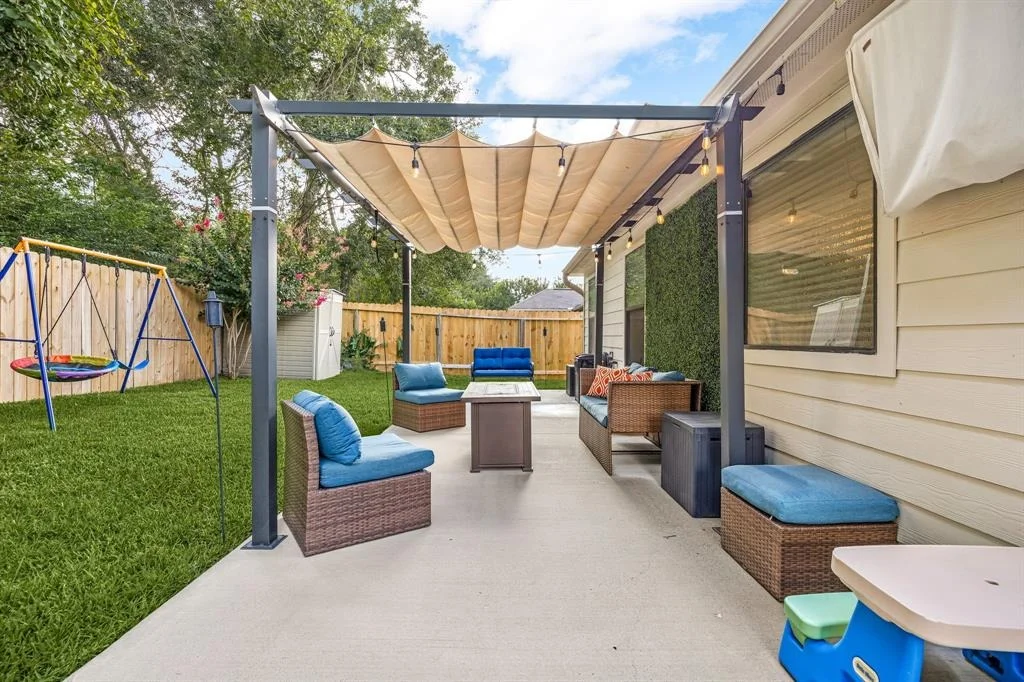 Photo of 2715 Lexington Park Drive