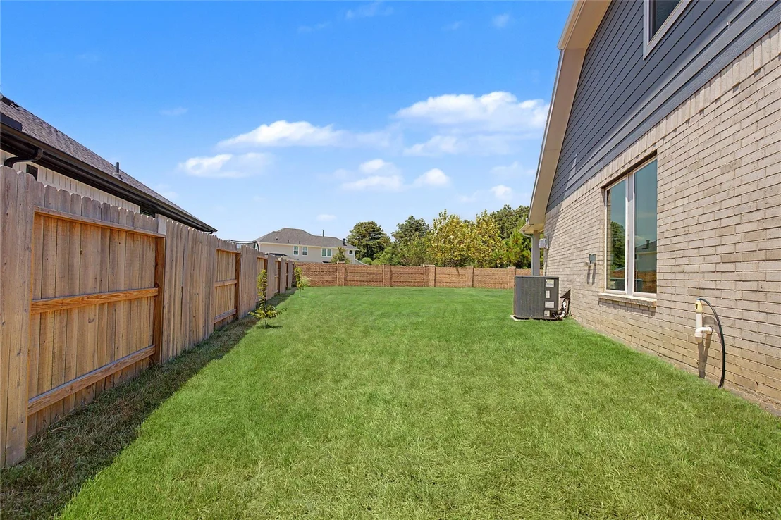 Photo of 21331 Bridle Rose Trail