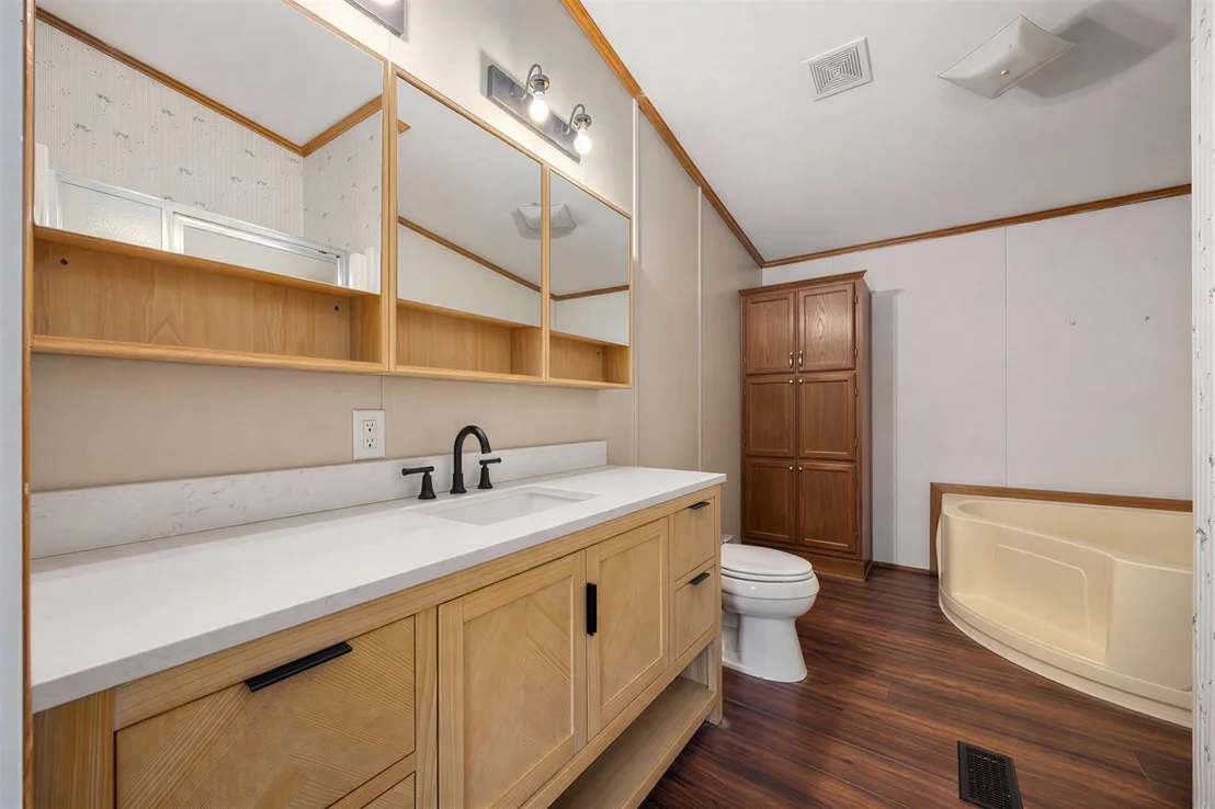 Photo of 770 Ryan Road