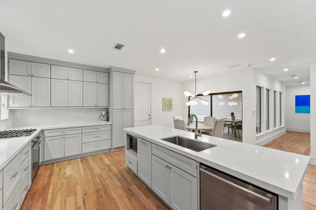Photo of 2331 Haverhill Drive