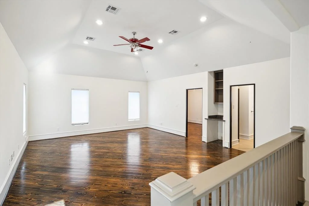 Photo of 5309 Cherokee Street