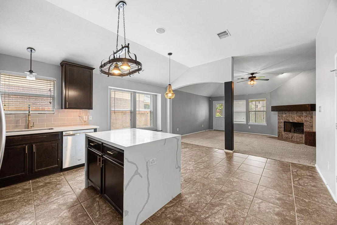 Photo of 2211 Oak Rise Drive