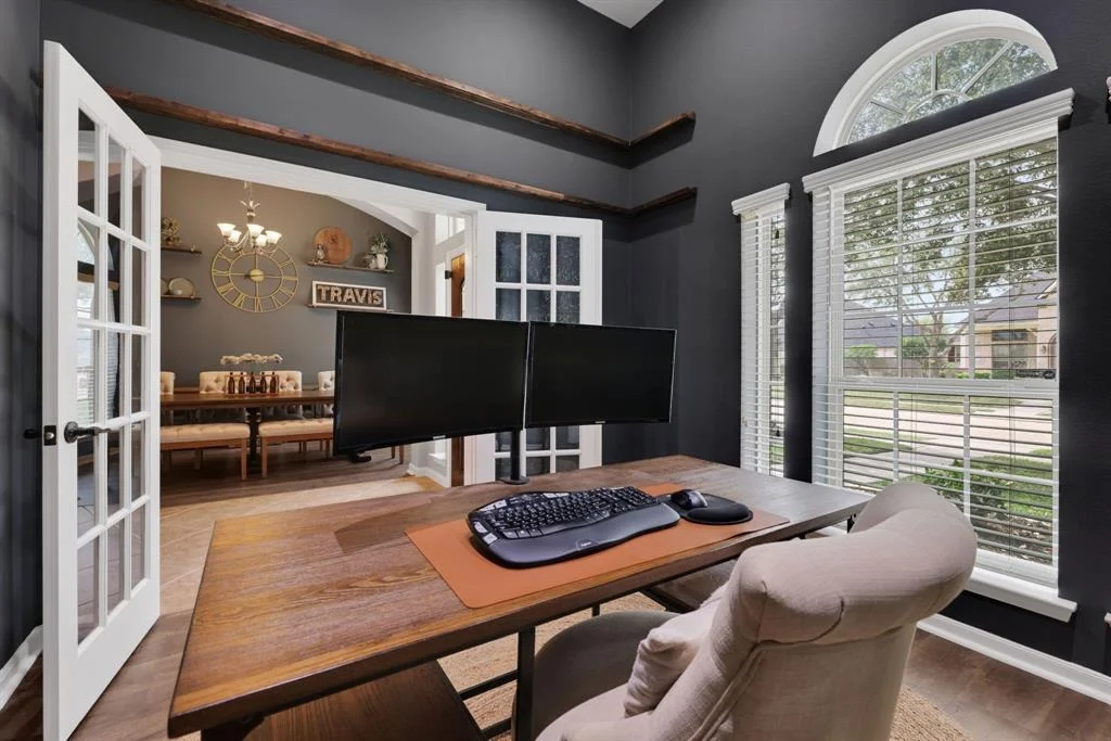 Photo of 7423 Shadow Terrace Lane