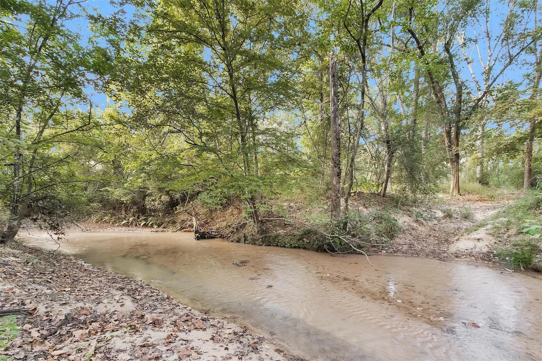 Photo of 380 Rose Hill Road