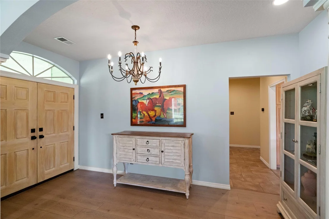 Photo of 28907 Valley Commons Drive