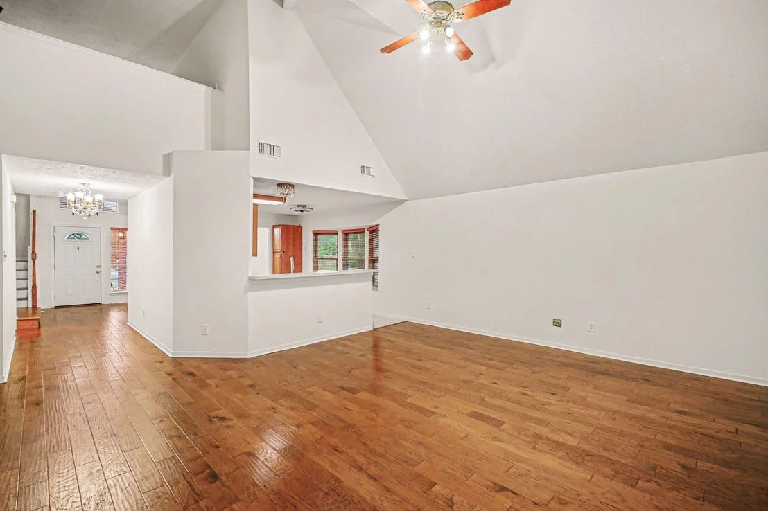 Photo of 3234 Lee Circle