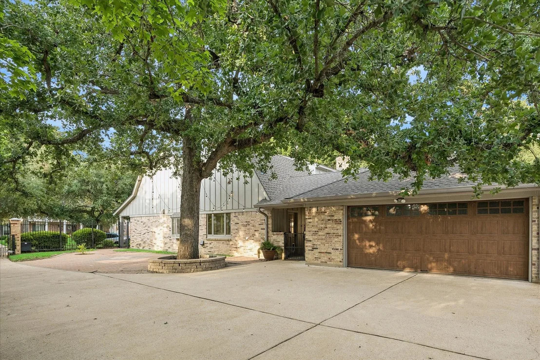 Photo of 13931 Taylorcrest Road