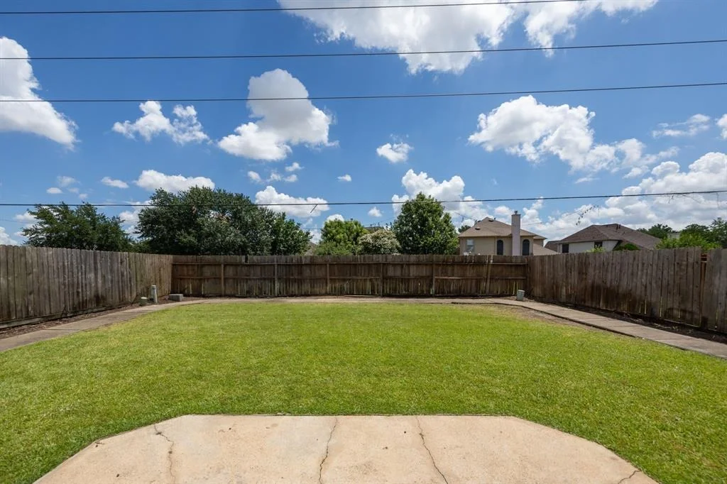 Photo of 9818 Goldenglade Drive