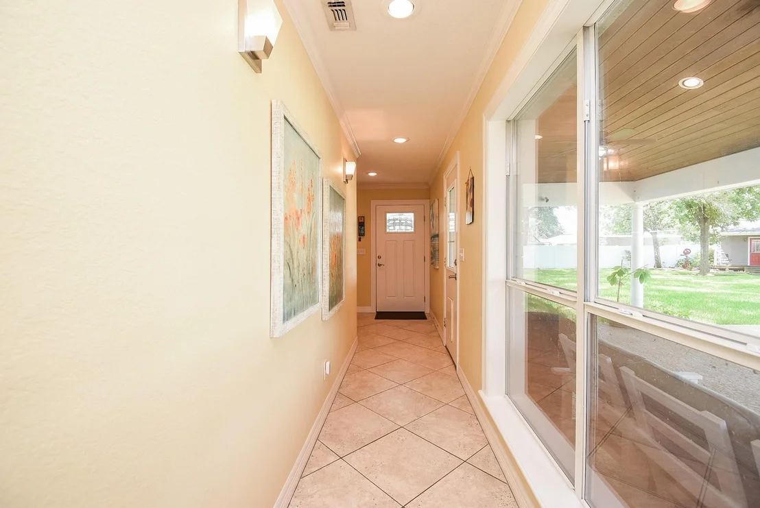 Photo of 2101 Meadow Lane