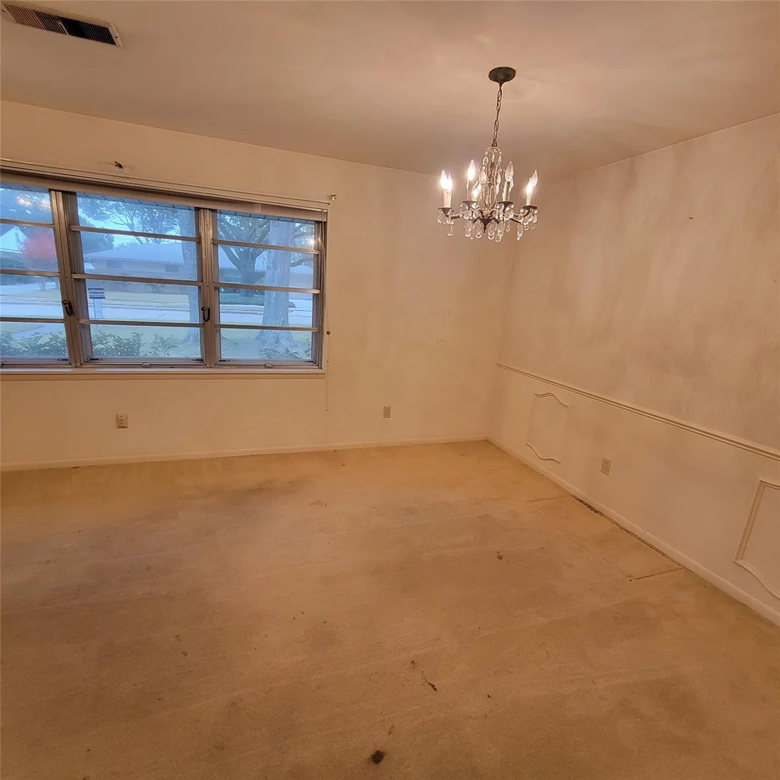 Photo of 5718 Burlinghall Drive