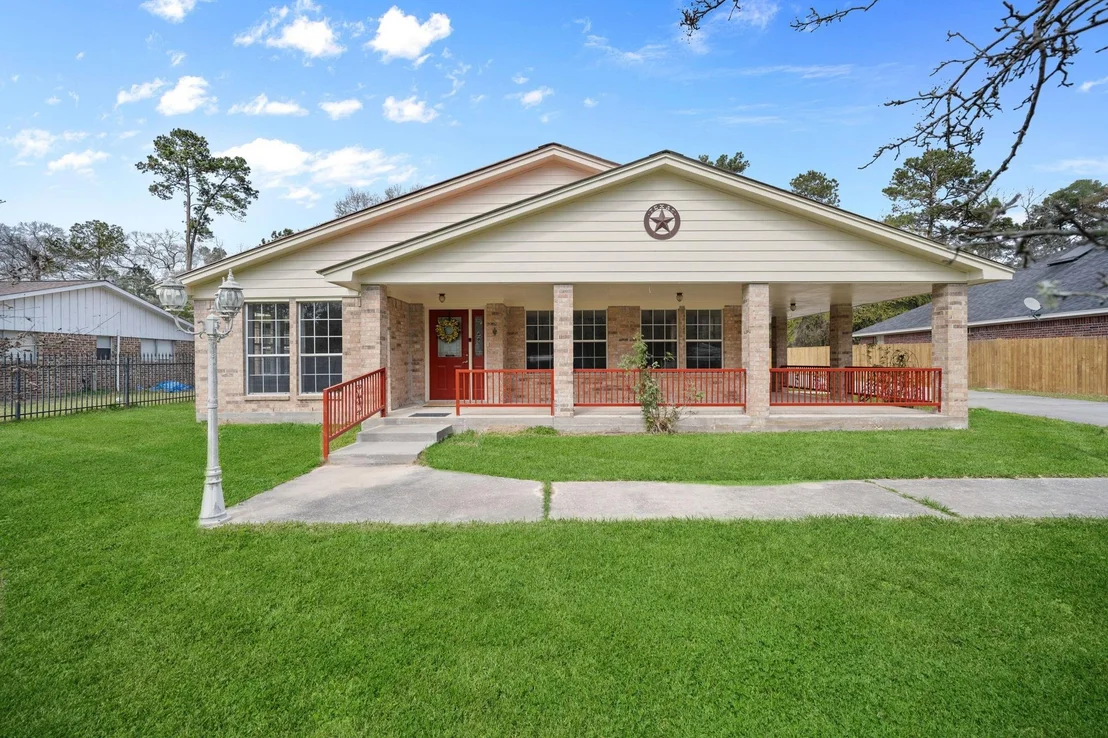 Photo of 23243 Laura Lane