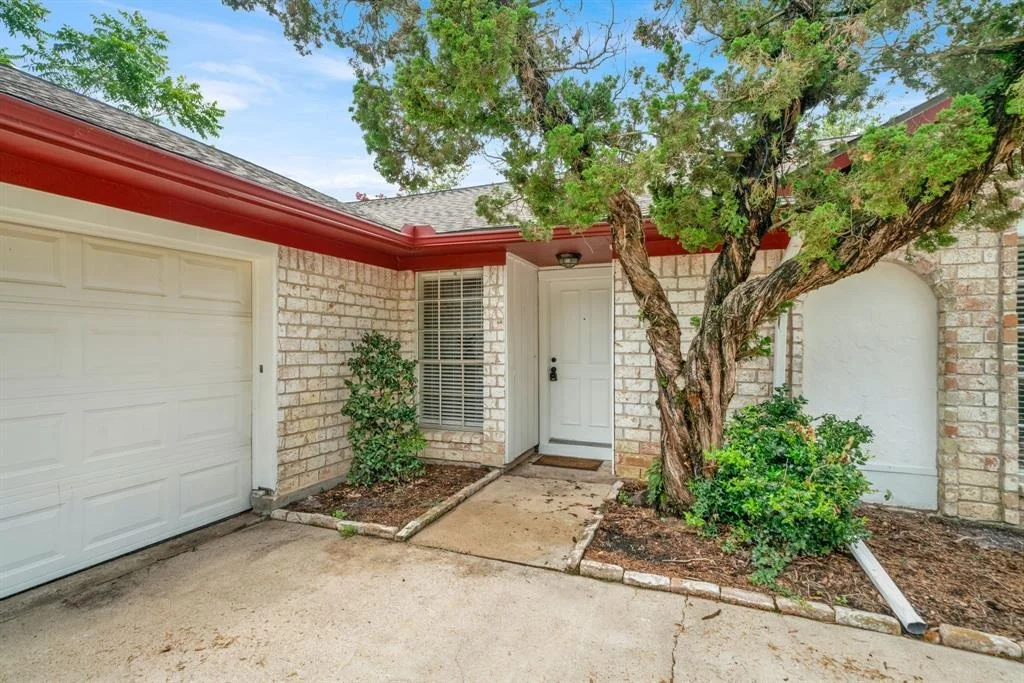Photo of 21303 Park Villa Drive