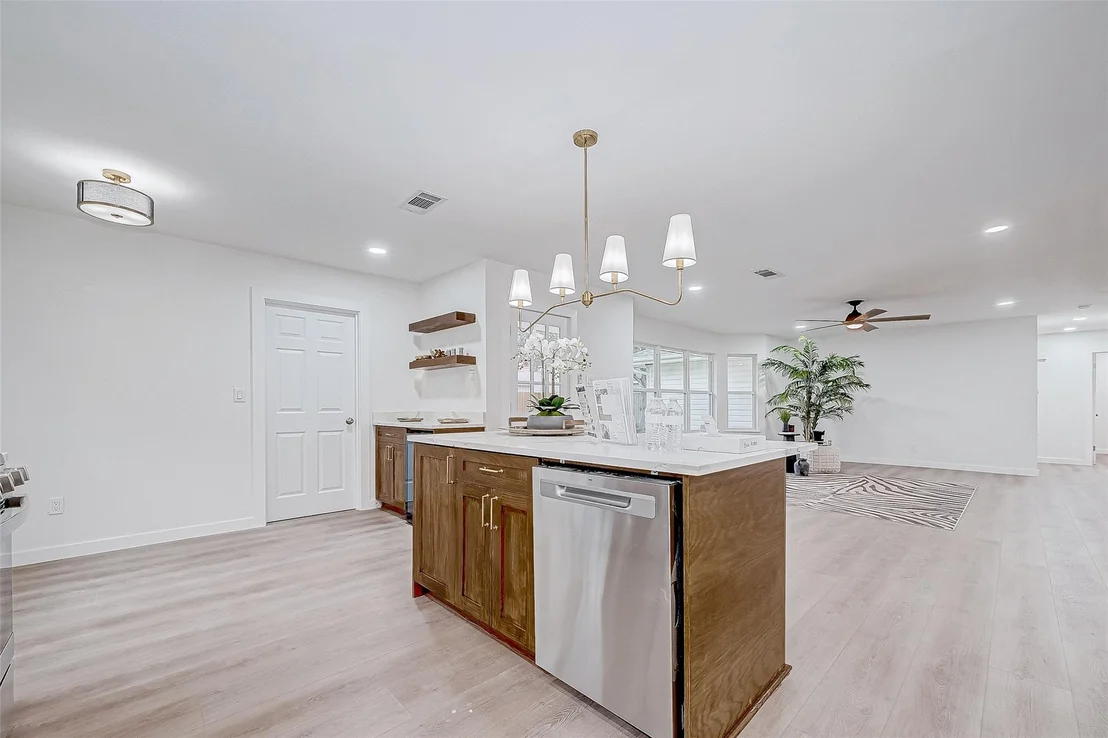 Photo of 2607 Moss Hill Drive