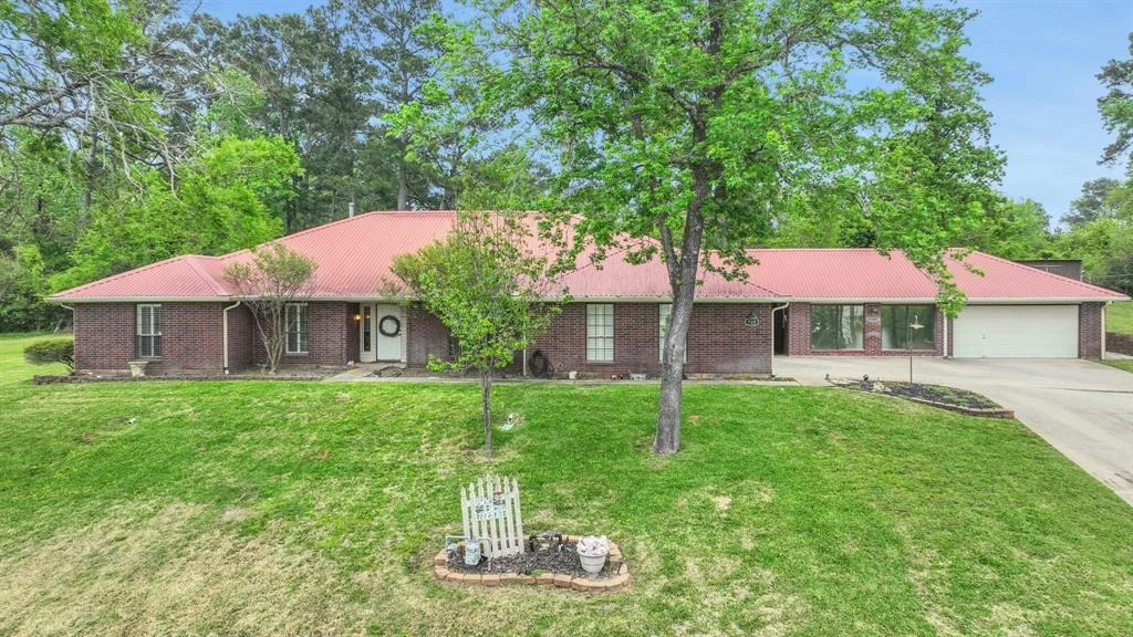 Photo of 723 Lakeview Harbor