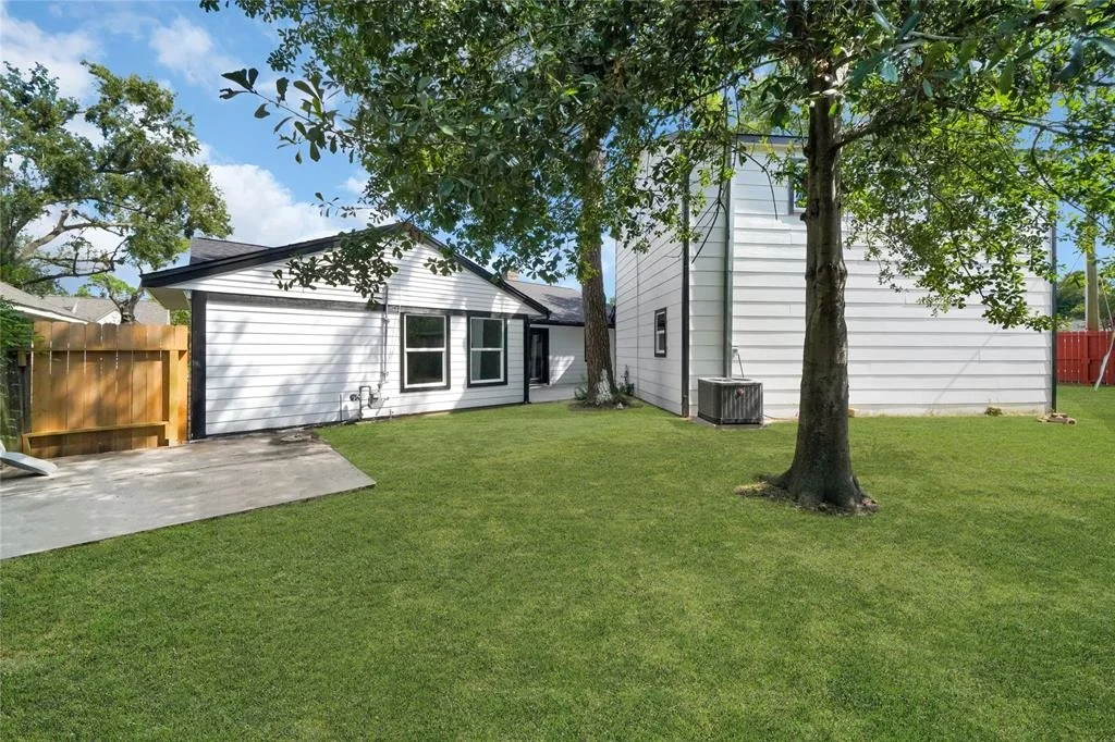 Photo of 2803 Shadowdale Drive
