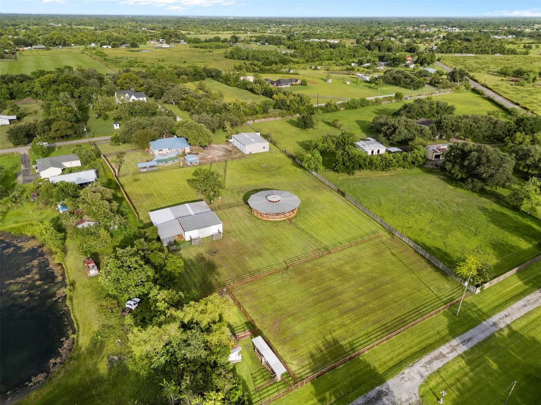 Photo of 6516 Mcginnes Road