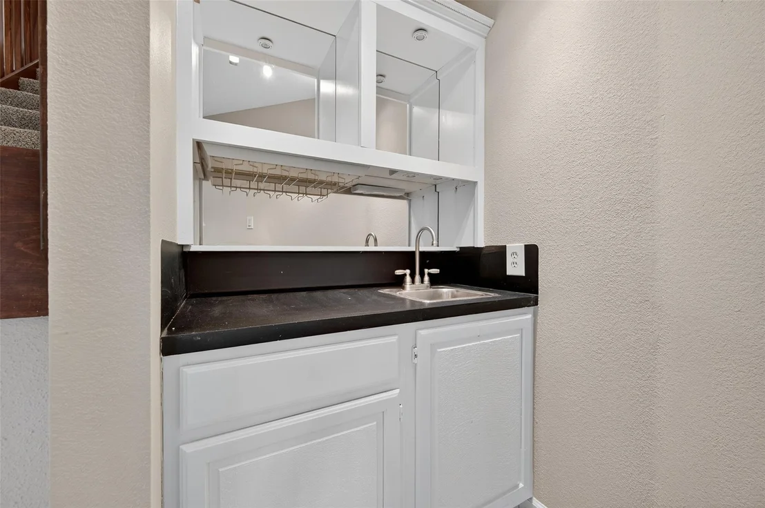 Photo of 11202 Crooked Pine Drive