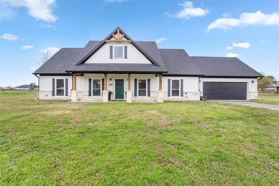 Photo of 7634 Highland Road