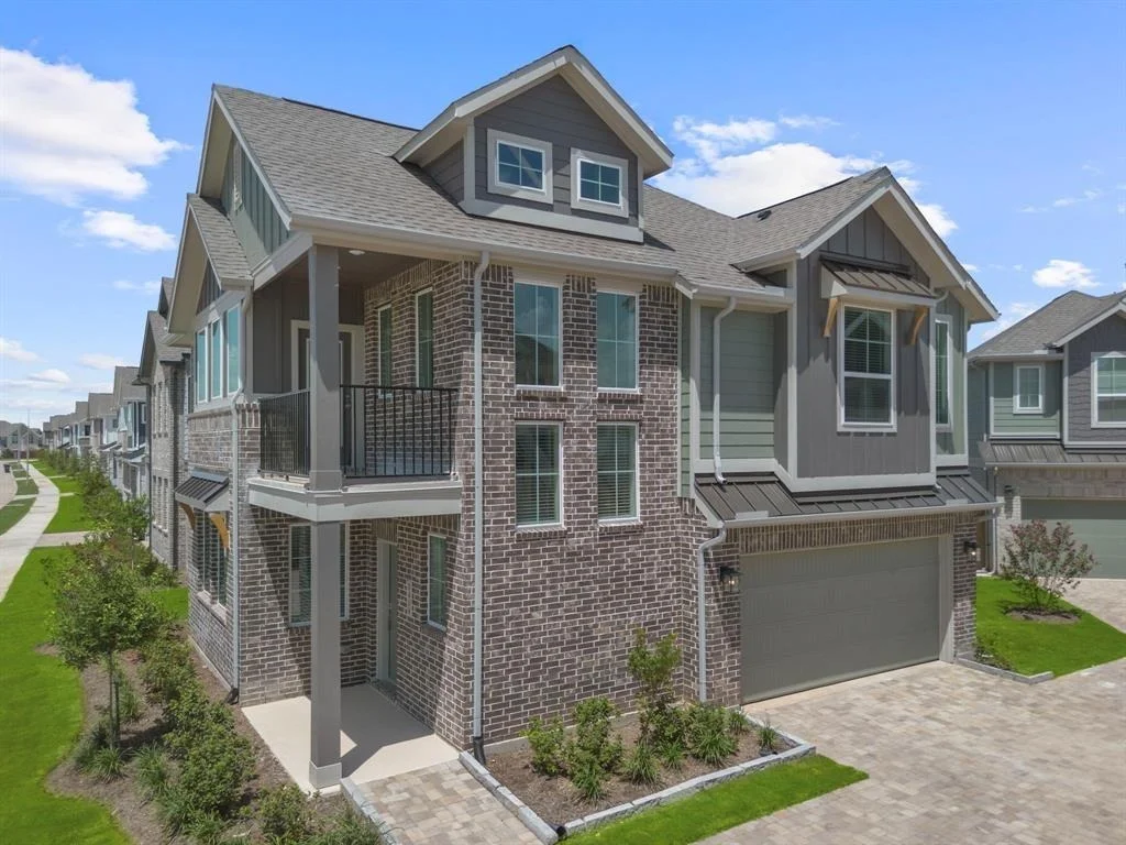 Photo of 1408 Shaded Rock Drive
