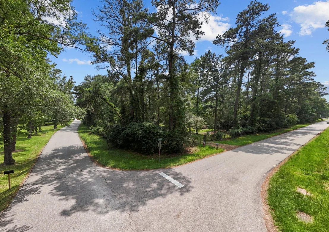 Photo of 2395 Southline Road