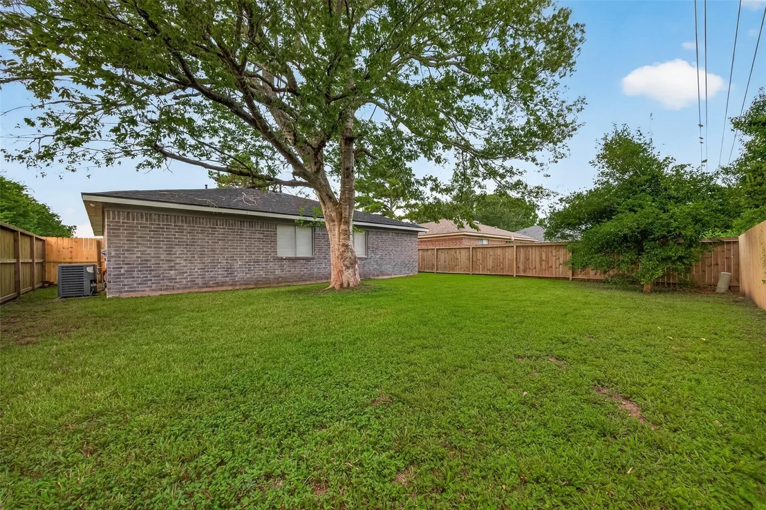 Photo of 4718 Fairgreen Lane