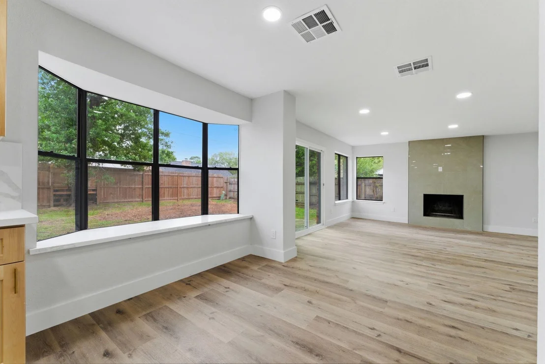 Photo of 4710 Whispering Falls Drive