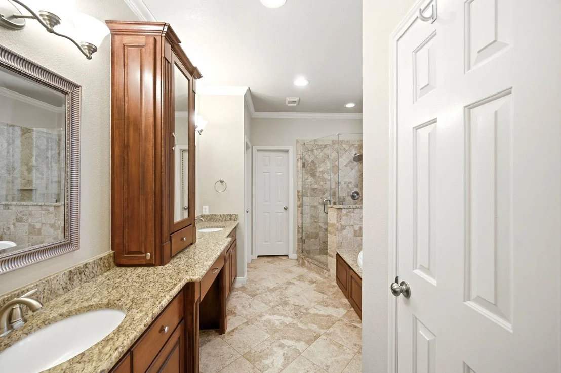 Photo of 1014 Pinewood Lane