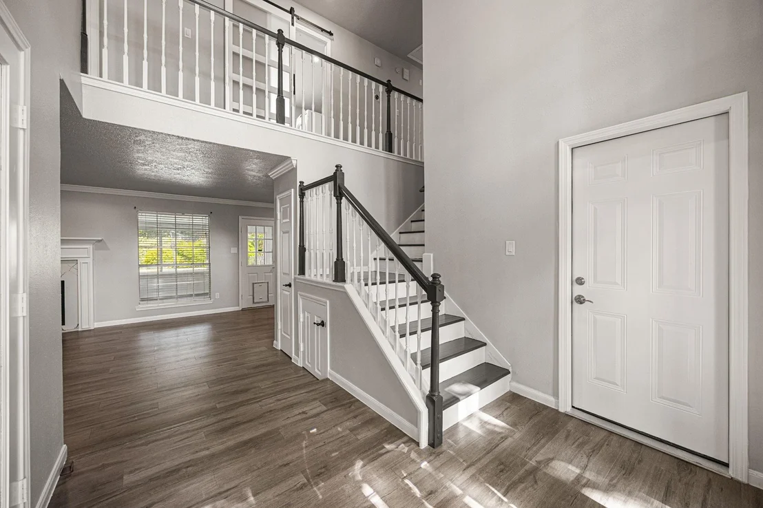 Photo of 10214 Hedge Way Drive