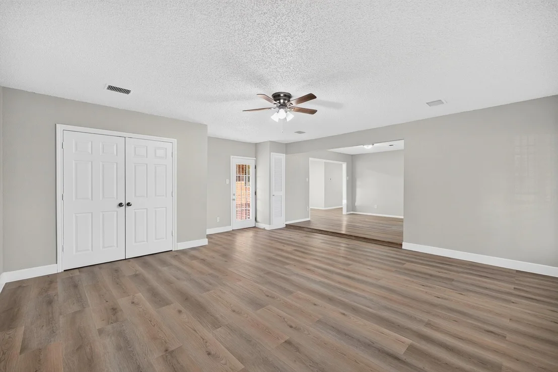 Photo of 6127 Rietta Street