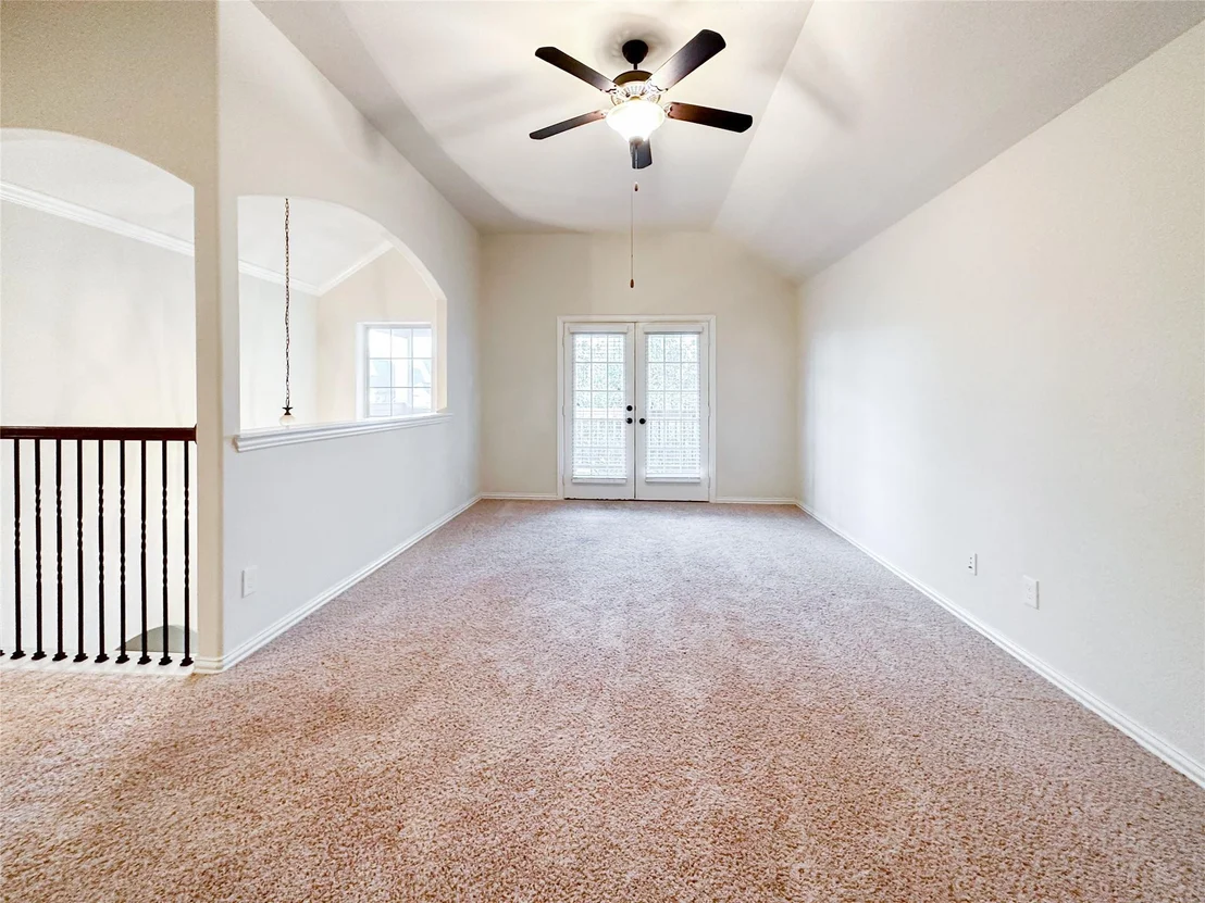 Photo of 110 S Sawbridge Circle