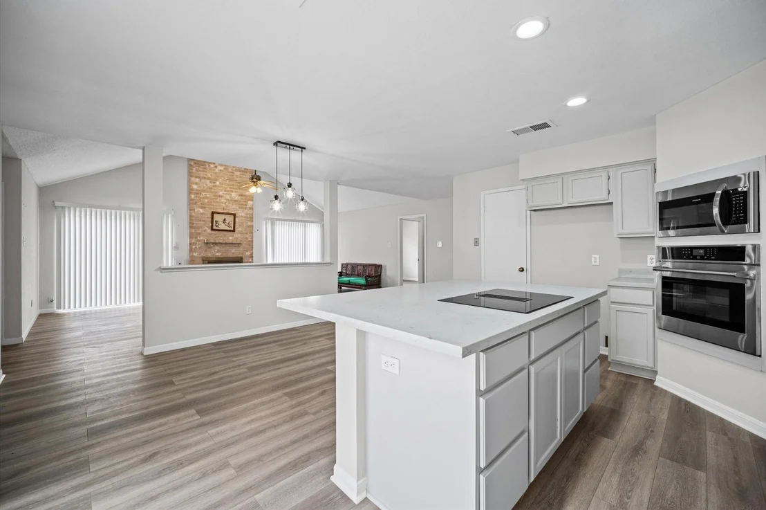 Photo of 6522 Grandvale Drive