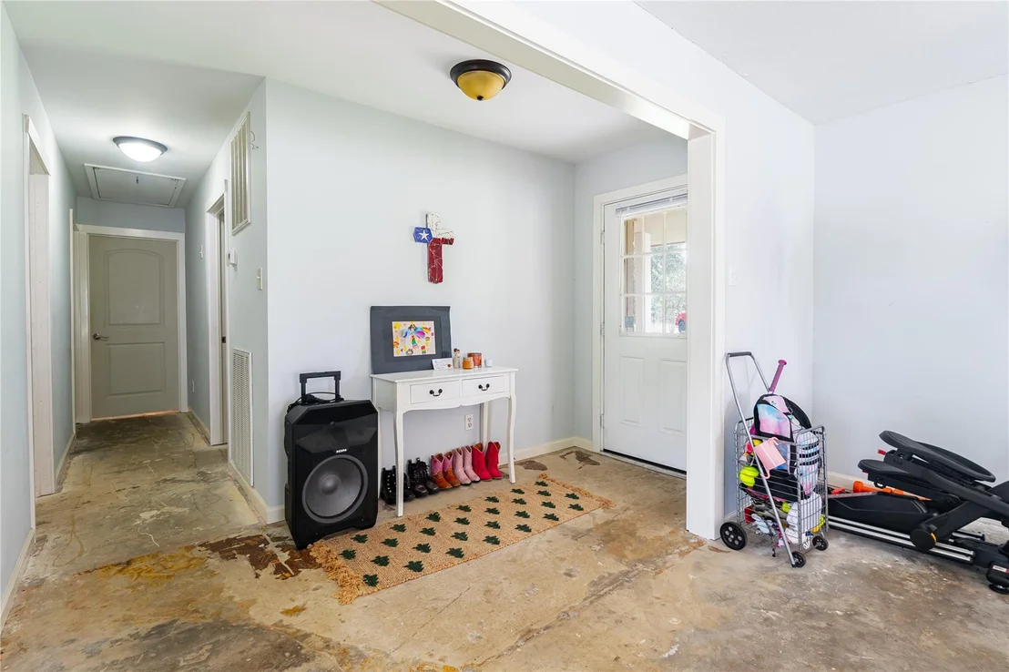 Photo of 15486 W Loop Drive