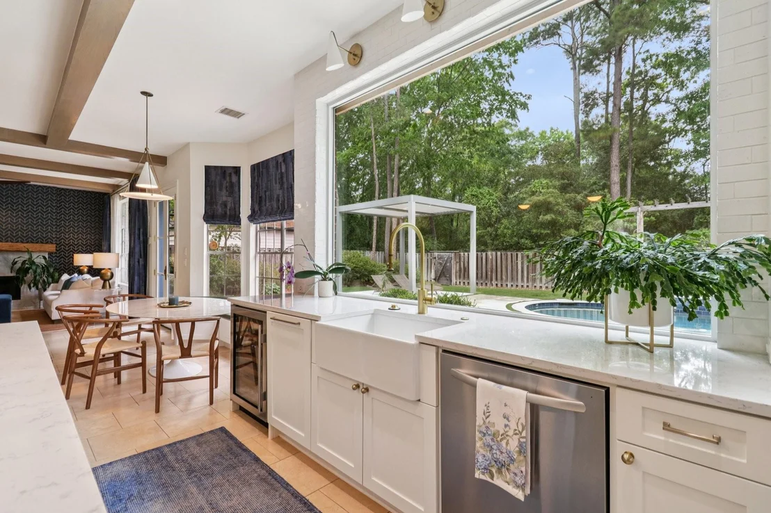 Photo of 18 Woodmere Place