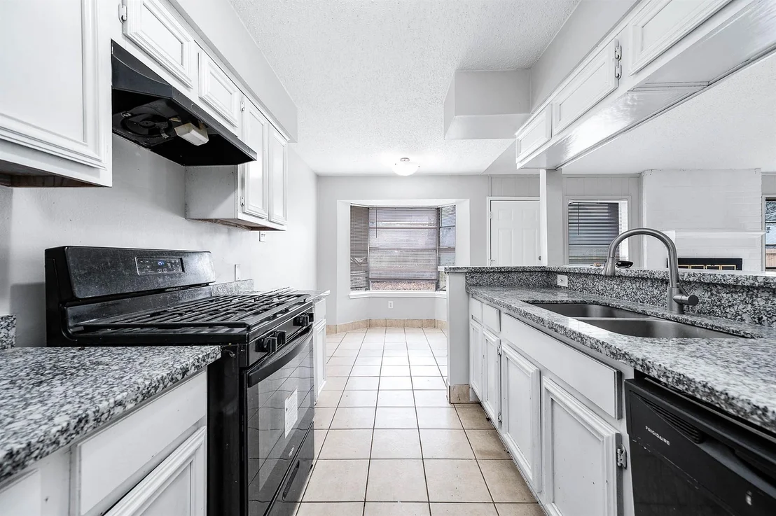 Photo of 2014 Briar Ridge Drive