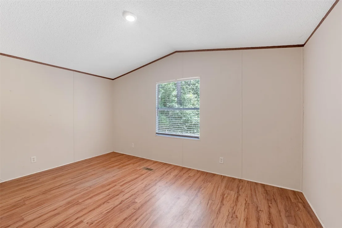 Photo of 350 Oak Tree Drive