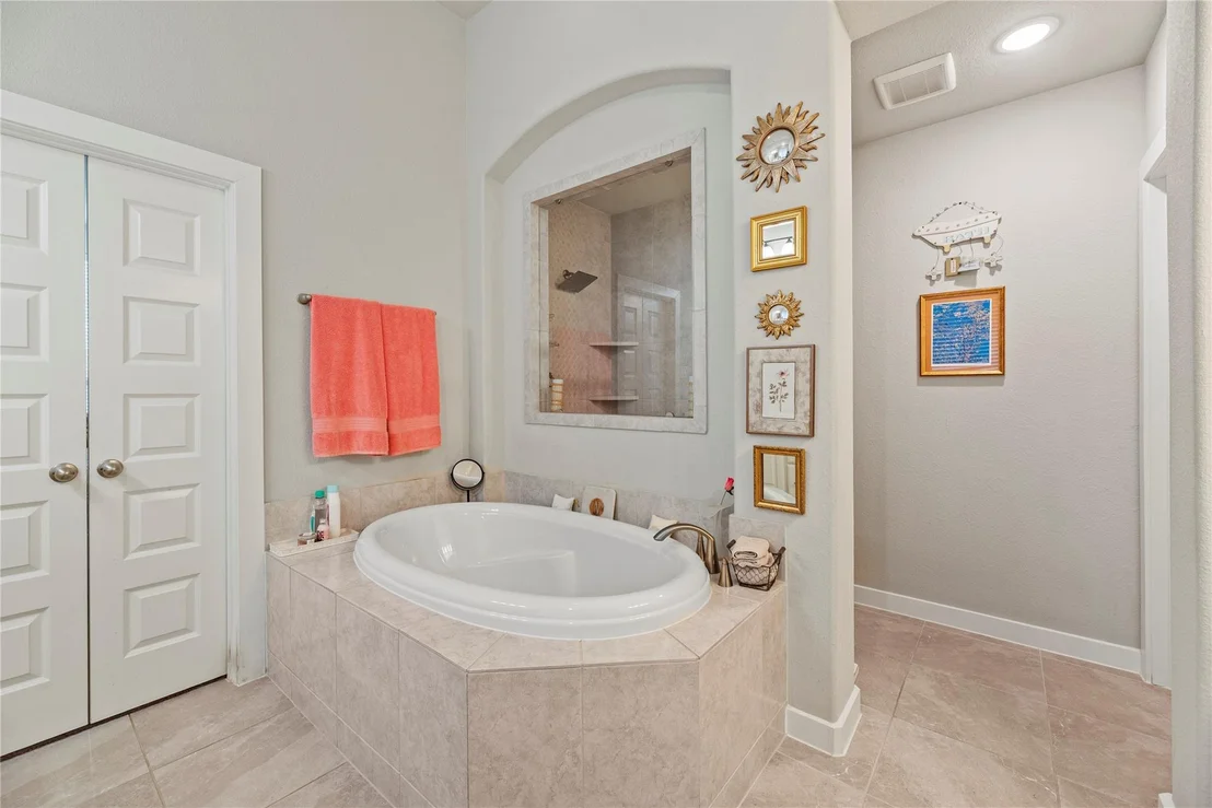 Photo of 6906 Thomas Trail