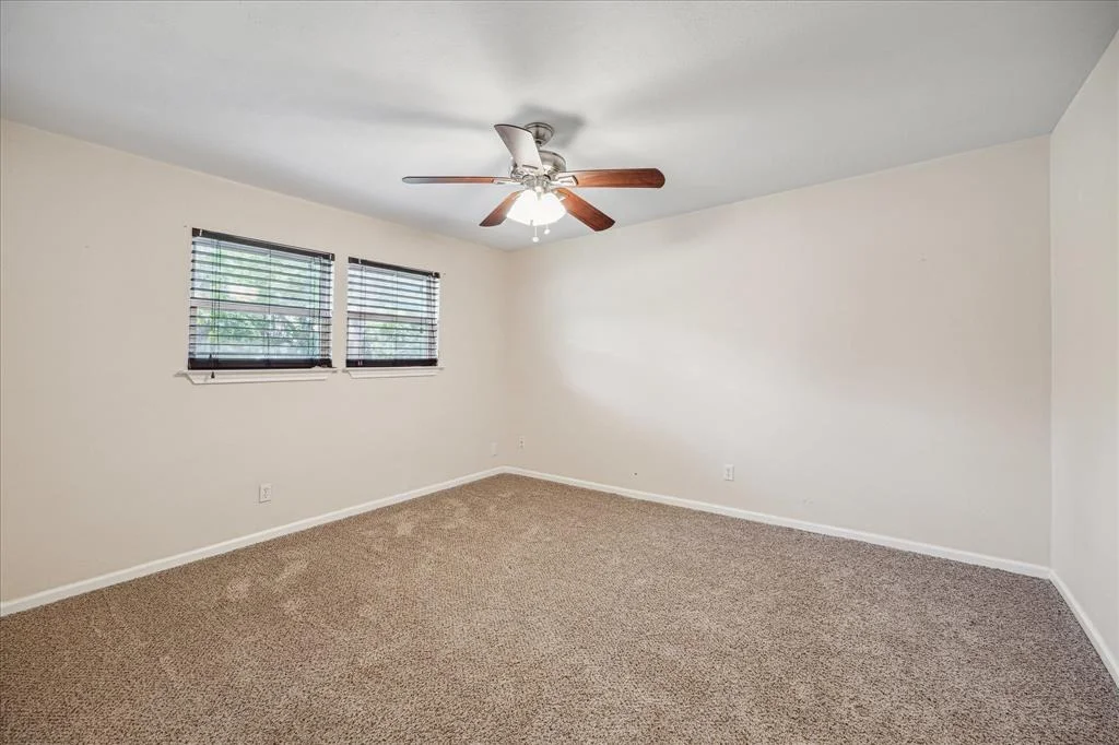 Photo of 206 Shannondale Lane