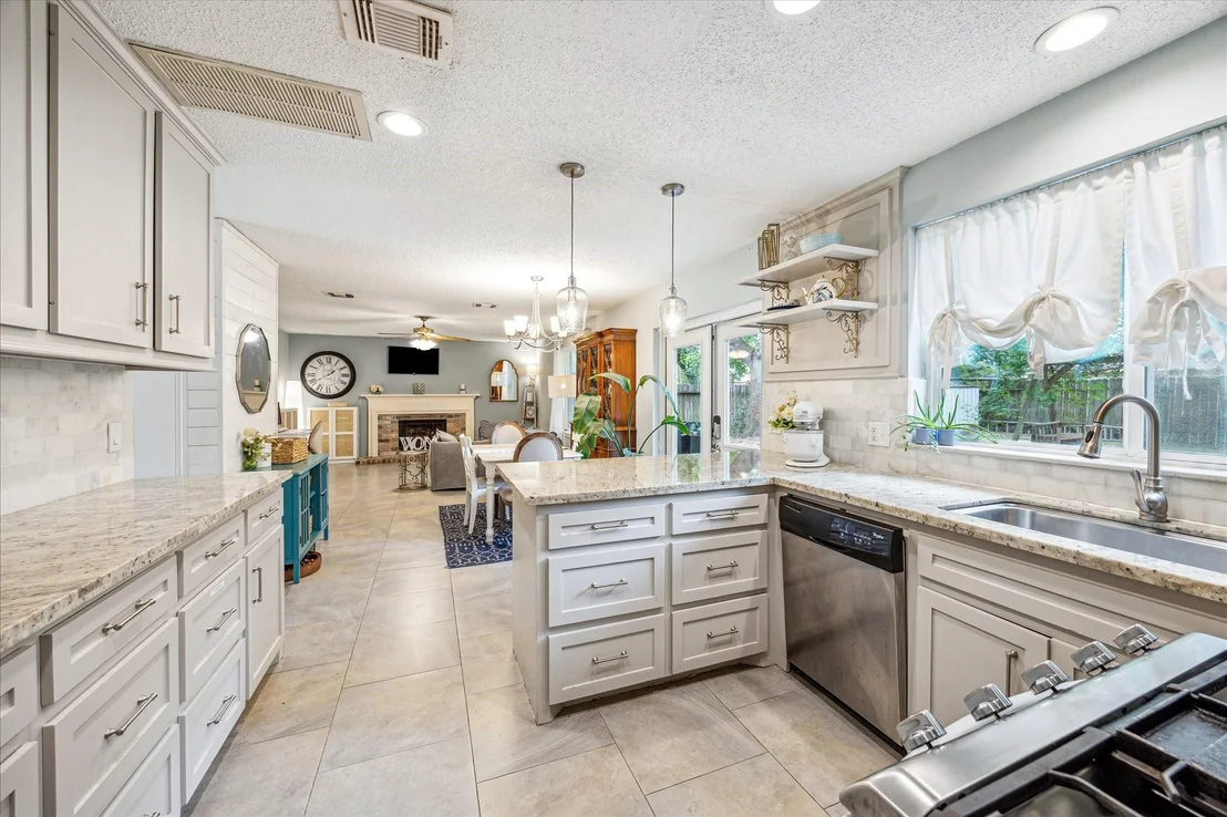 Photo of 21263 Park Bluff Drive