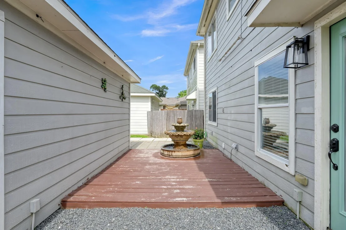Photo of 21815 Mossy Field Lane