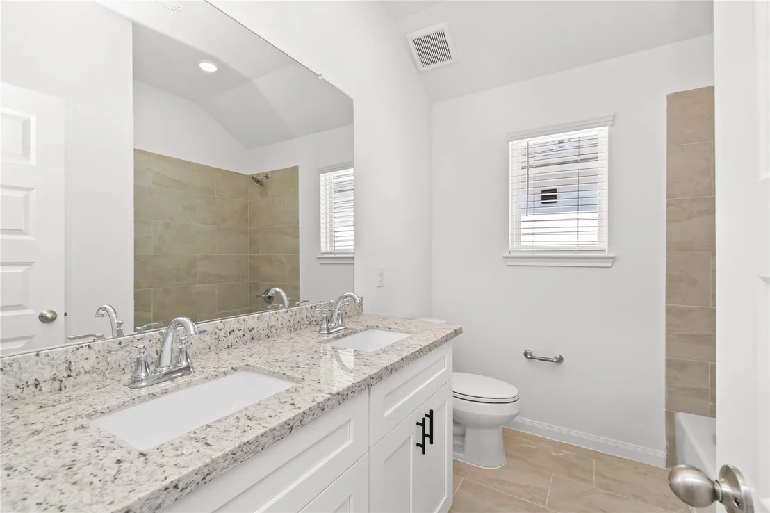 Photo of 1822 Archwood Drive