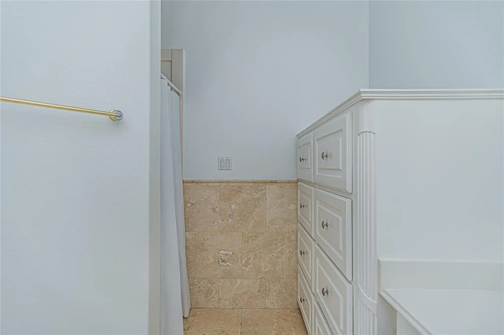 Photo of 411 Westerly Drive