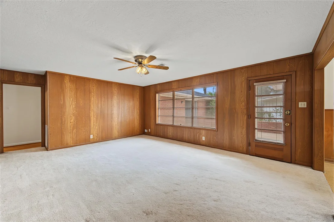 Photo of 2016 San Jacinto Drive