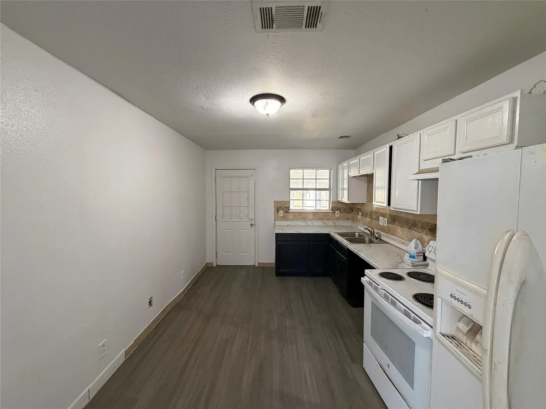 Photo of 7606 Darnay Drive