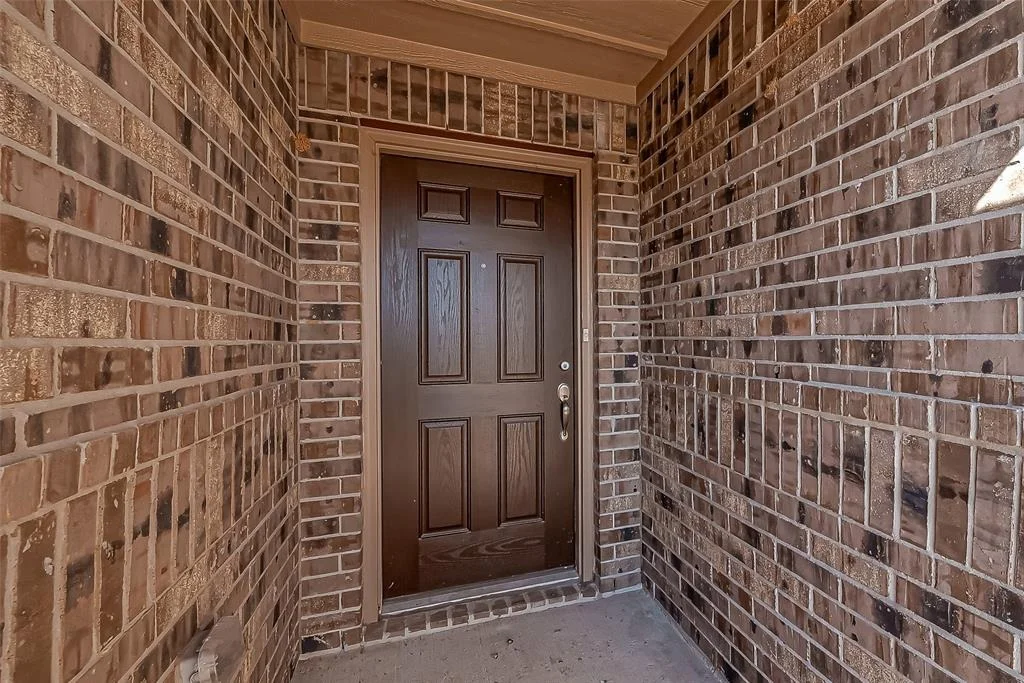 Photo of 25357 Cypress Bend Drive