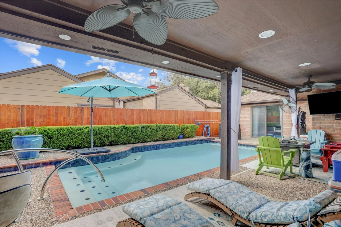Photo of 2306 Binley Drive