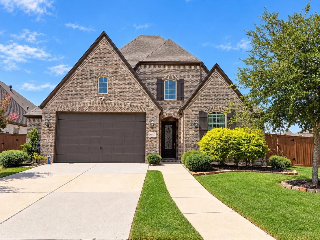 Photo of 6911 Montclair Colony Trail