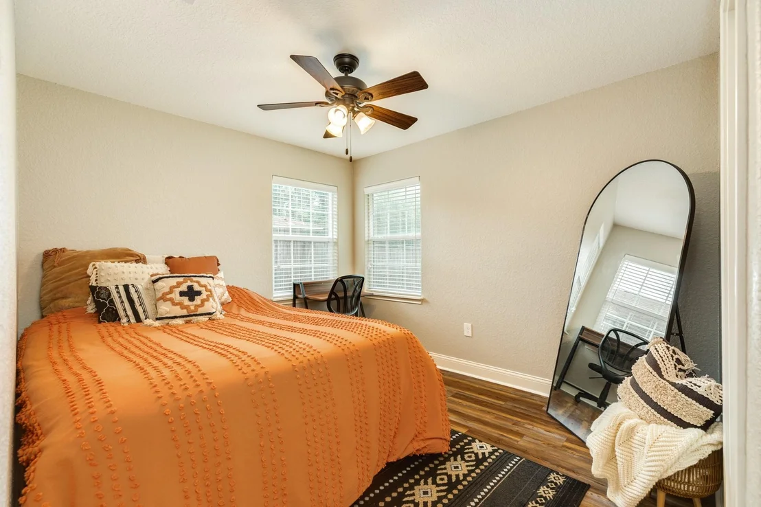 Photo of 218 Palm Lane
