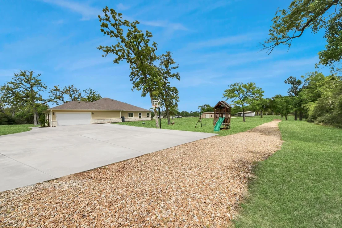 Photo of 460 High Meadows Road