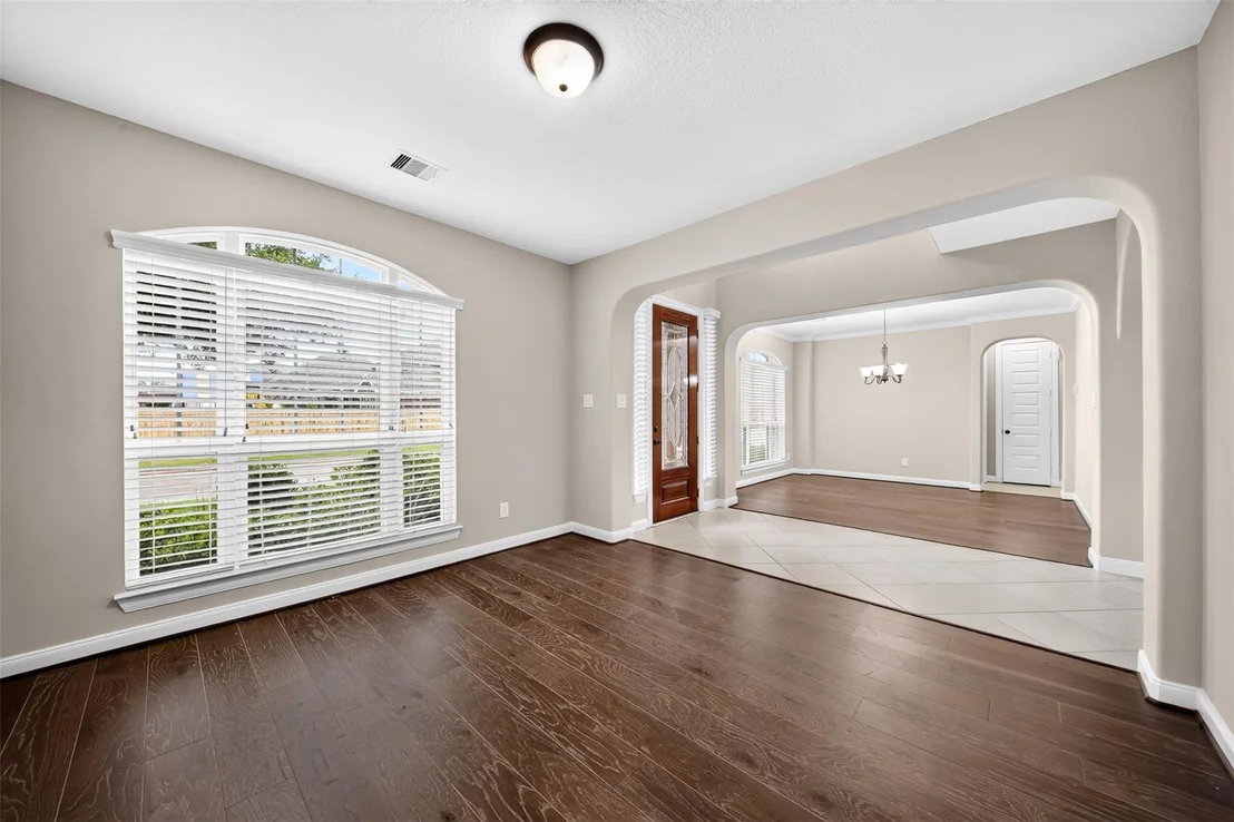Photo of 6234 Avon Landing Lane
